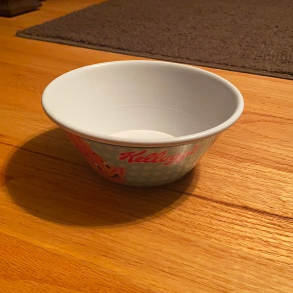 Kellogg’s Dining Kelloggs Cereal Bowl Poshmark